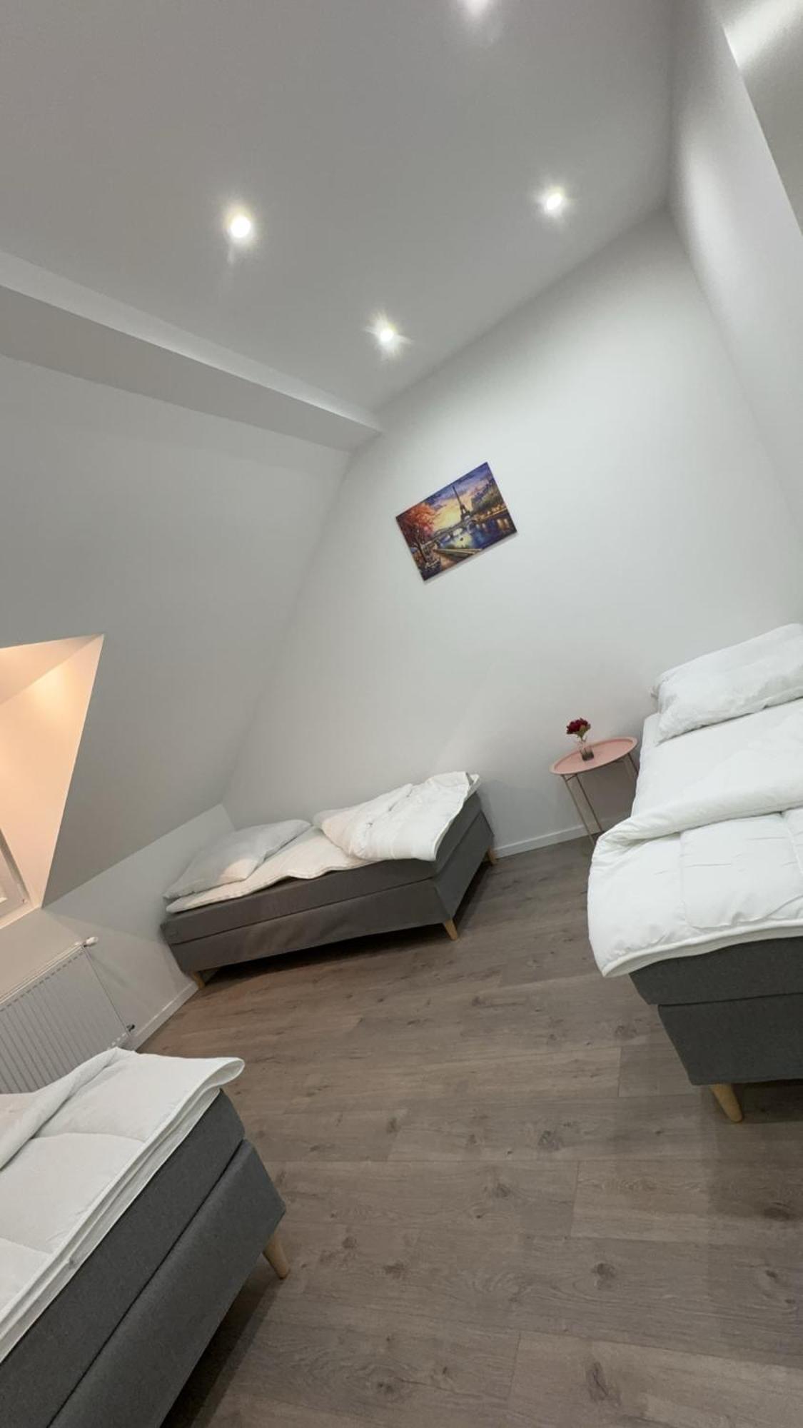 Paris By D&J Apartment'S Altenessen Nord Eksteriør billede